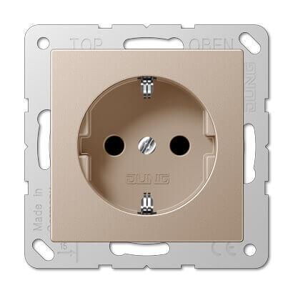 Розетка с заземлением с защитой от детей Jung A 500 шампань A521KICH