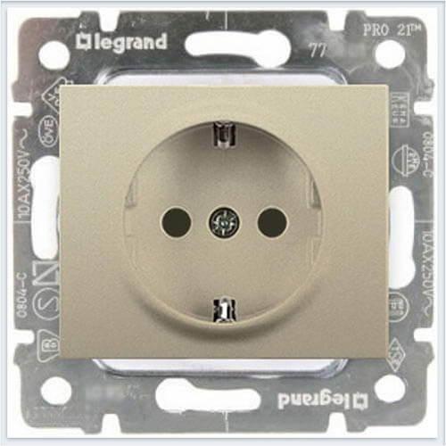 Розетка 2К+3 Legrand Galea Life 16A 250V с/завтоматические клеммы титановая 771462