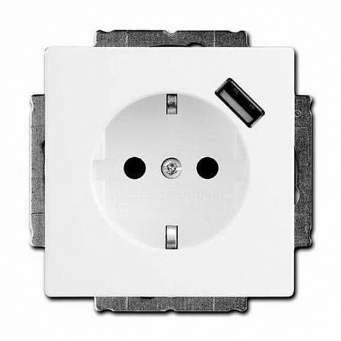 Розетка ABB Basic55 Schuko с/з 16A 250V со шторками USB безвинтовой зажим chalet-белый 2CKA002011A6196