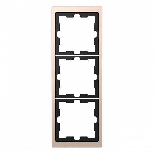 Рамка 3-постовая Schneider Electric Merten D-Life MTN4030-6551