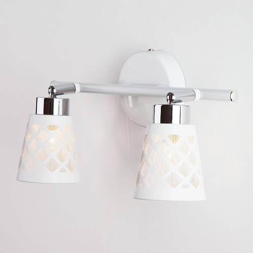 Настенный светильник Eurosvet 20060/2 белый