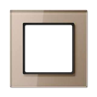 Рамки для розеток и выключателей цвета шампань