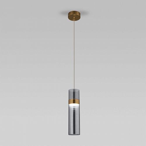 Подвесной светодиодный светильник Eurosvet Lumen 50244/1 LED латунь/дымчатый
