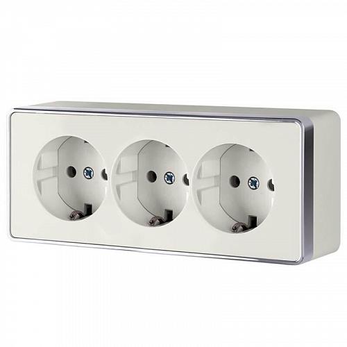 Розетка тройная с/з со шторками Werkel Gallant слоновая кость WL15-02-05 4690389130144