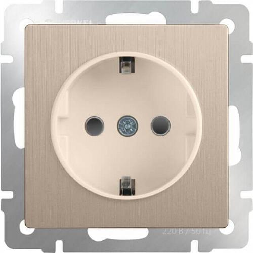 Розетка Werkel с заземлением и шторками шампань рифленая WL10-SKGS-01-IP44 4690389085253