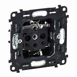 Розетка Legrand Valena Мех In Matic 16A 250V с/з с защитными шторками винтовой зажим 753029