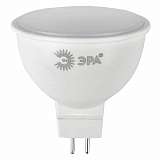 Лампа светодиодная ЭРА GU5.3 8W 2700K матовая LED MR16-8W-827-GU5.3 Б0020546
