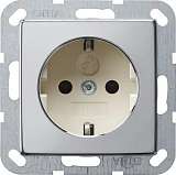 Розетка Gira System 55 Schuko с/з со шторками 16A 250V безвинтовой зажим хром/кремовый 0453615