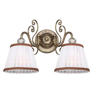 Бра с двумя плафонами в классическом стиле