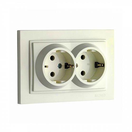 Розетка 2К+З двойная Mono Electric Despina 16A 250V винтовое подключение крем 102-170004-120