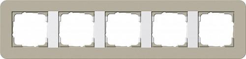 Рамка 5-постовая Gira E3 серо-бежевый/белый глянцевый 0215418