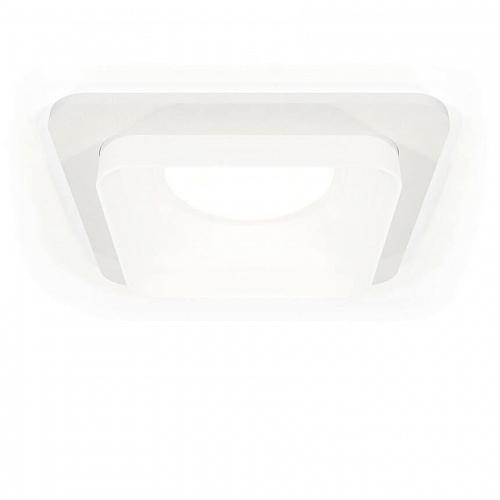 Комплект встраиваемого светильника Ambrella light  XC7901013 SWH/FR белый песок/белый матовый MR16 GU5.3 (C7901, N7755)