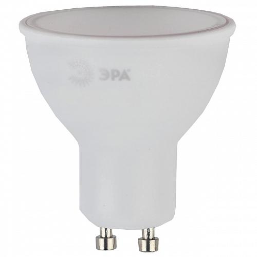 Лампа светодиодная ЭРА GU10 7W 2700K матовая ECO LED MR16-7W-827-GU10 Б0050182