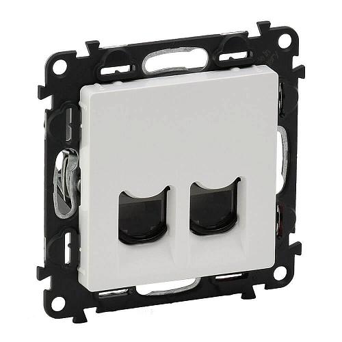 Информационная розетка RJ45 двойная Legrand Valena Life 5 кат UTP белая 753441
