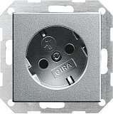 Розетка Gira System 55 Schuko с/з со шторками 16A 250V безвинтовой зажим алюминий 041826