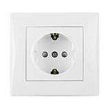 Розетка Schneider Electric SDN3009121