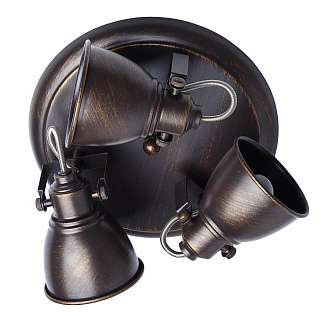 Споты с тремя и более плафонами De Markt