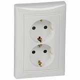 Розетка 2x2К+З Legrand Valena 16A 250V с/з со шторками винтовой зажим белая 774427
