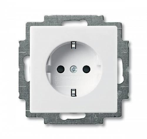 Розетка ABB Basic55 Schuko с/з 16A 250V со шторками безвинтовой зажим альпийский белый 2CKA002013A5278