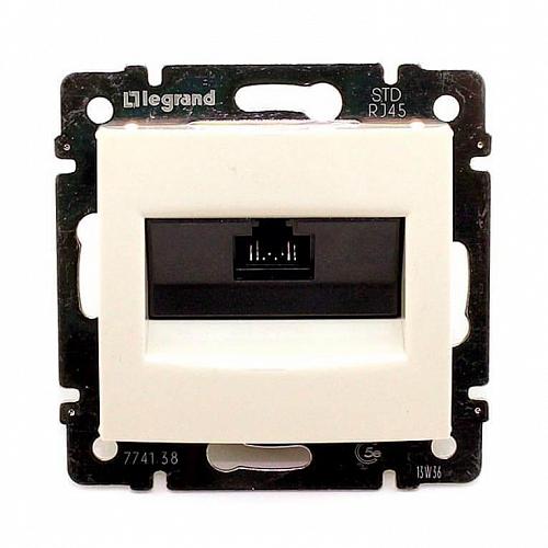 Розетка компьютерная RJ45 Legrand Valena 5e кат UTP на винтах слоновая кость 774138