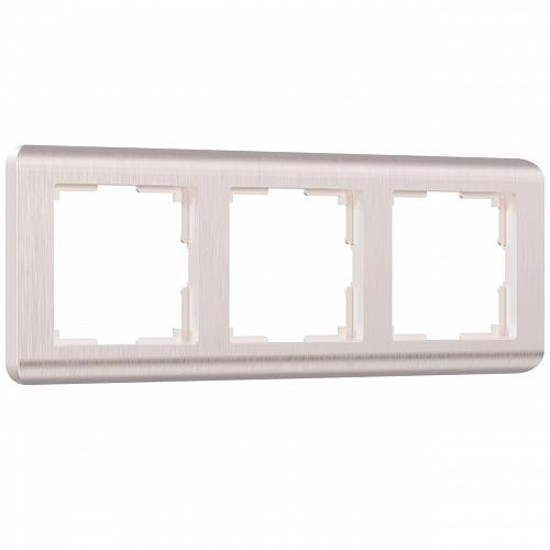 Рамка на 3 поста Werkel Stream перламутровый W0032113 4690389162312