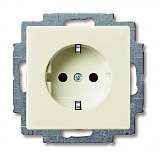 Розетка ABB 2CKA002011A6154