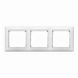 Рамка 3-постовая Legrand Valena белая 774453