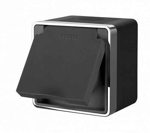 Розетка влагозащищенная с заземлением, c защитной крышкой и шторками Werkel Gallant черный/хром WL15-02-04 4690389130274